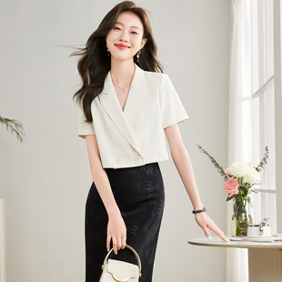 ��ɫ�̿�С���b����Ů�ļ�����2025�¿�С���Ӷ������e�������bȹ