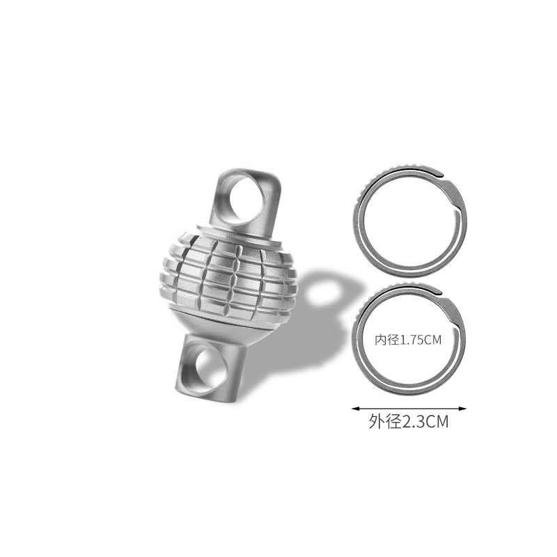 Llavero multifuncional portátil de aleación de titanio, de gran venta del fabricante, con cierre de anillo giratorio de liberación rápida para coche, con alta capacidad de carga.