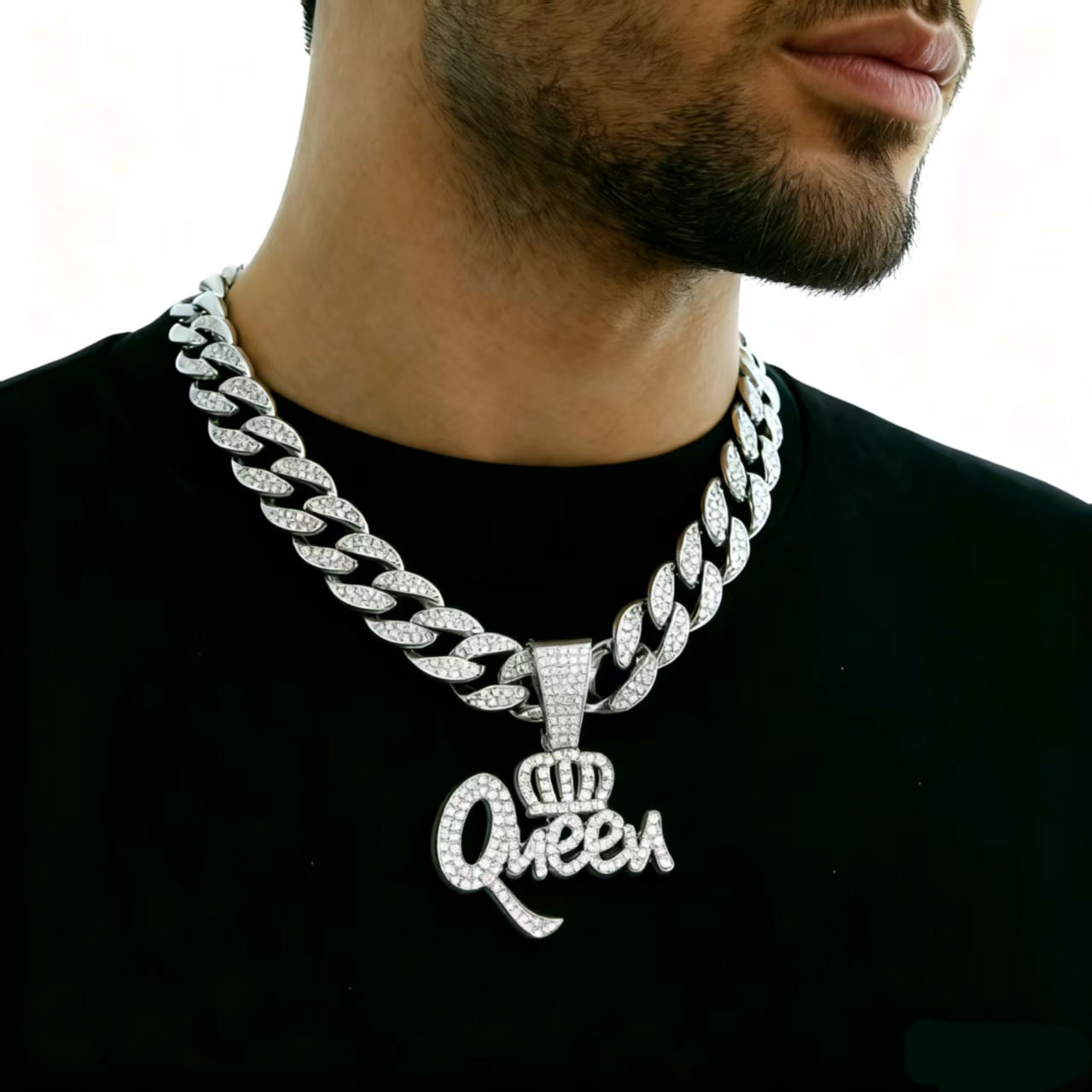 Temu transfronterizo nuevos productos de venta caliente Europa y América Hip Hop Alloy Full Diamond Crown Queen Colgante Joyas de cadena cubana para hombres