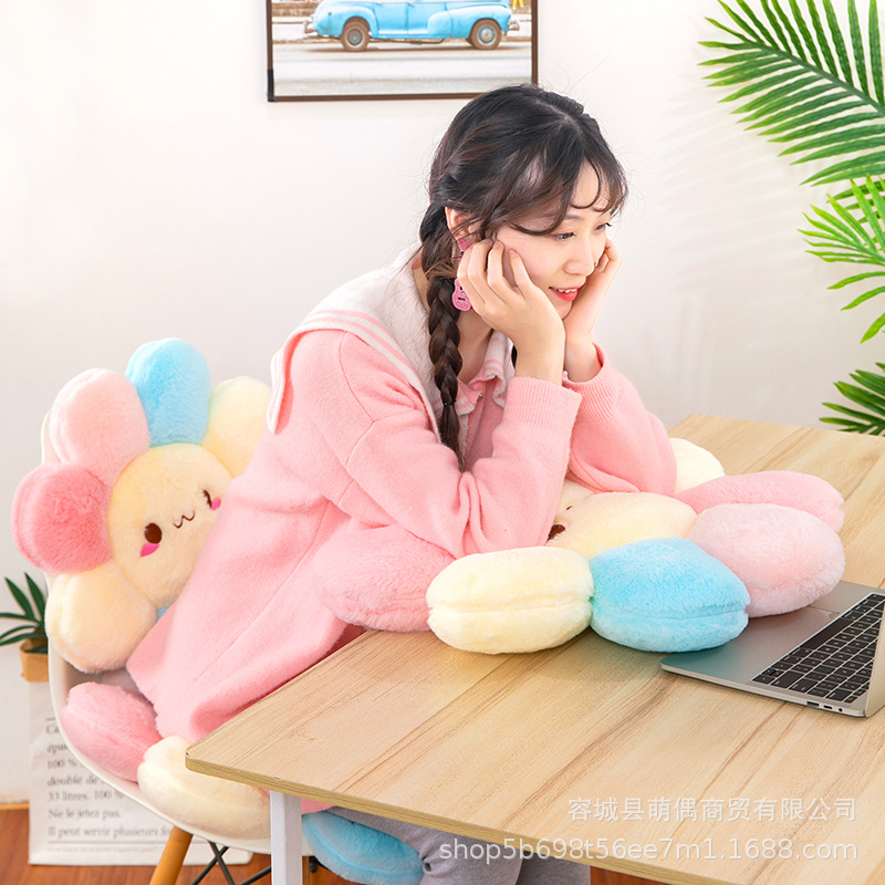 Suministro directo de fábrica transfronteriza nuevo cojín de flores de peluche de juguete de felpa corta de girasol Butt cojín de cadera almohada