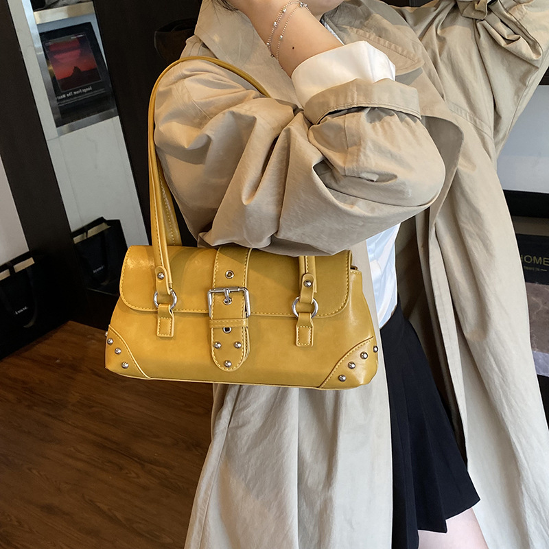 Nicho transfronterizo bolso de locomotora retro mujer otoño / invierno 2025 nuevo estilo de moda bolso de hombro de brazo bolso de viaje