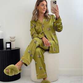 阿尔卑斯山的小蜜蜂 艺术小众 轻奢防丝绸睡衣套装女复古家居服