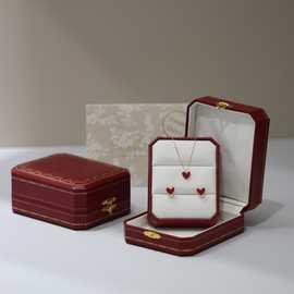 520小红心耳钉红珊瑚爱心吊坠18K金45cm项链送女友证书520礼物k金