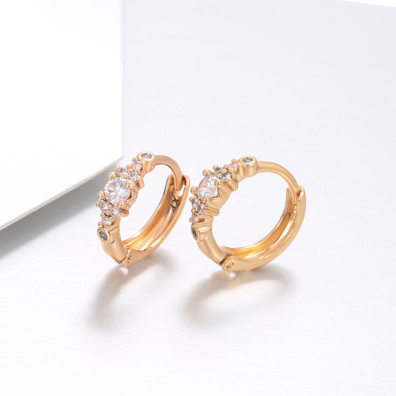 Xuping círculo geométrico aretes de orejas rusos aretes de cobre chapados 18k estilo retro temperamento aretes de moda mujeres