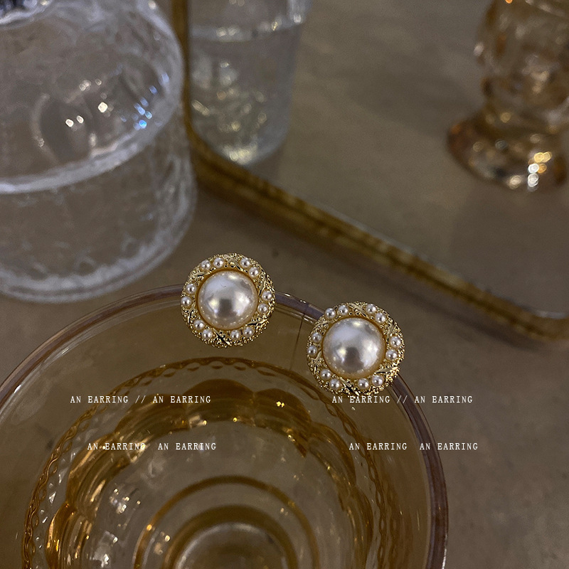 Korean Imitation Pearl Earrings for Women, Autumn and Winter Fashionable Elegant, Internet Celebrity Earrings, Accessible Luxury Niche, Simple and Versatile Ear Jewelry