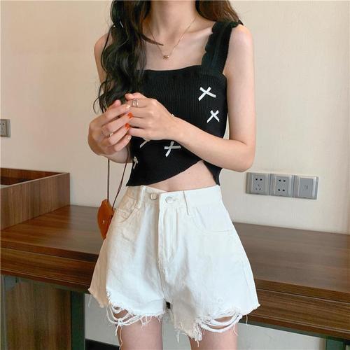 Spring and summer camisole women's inner wear 2023 new design niche outer wear knitted slimming short top