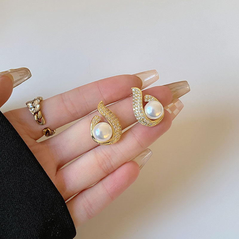 @ Oferta especial @ Corea 2025 nuevos pendientes de gota de agua de perlas moda celebridades de Internet con el mismo diseño pendientes