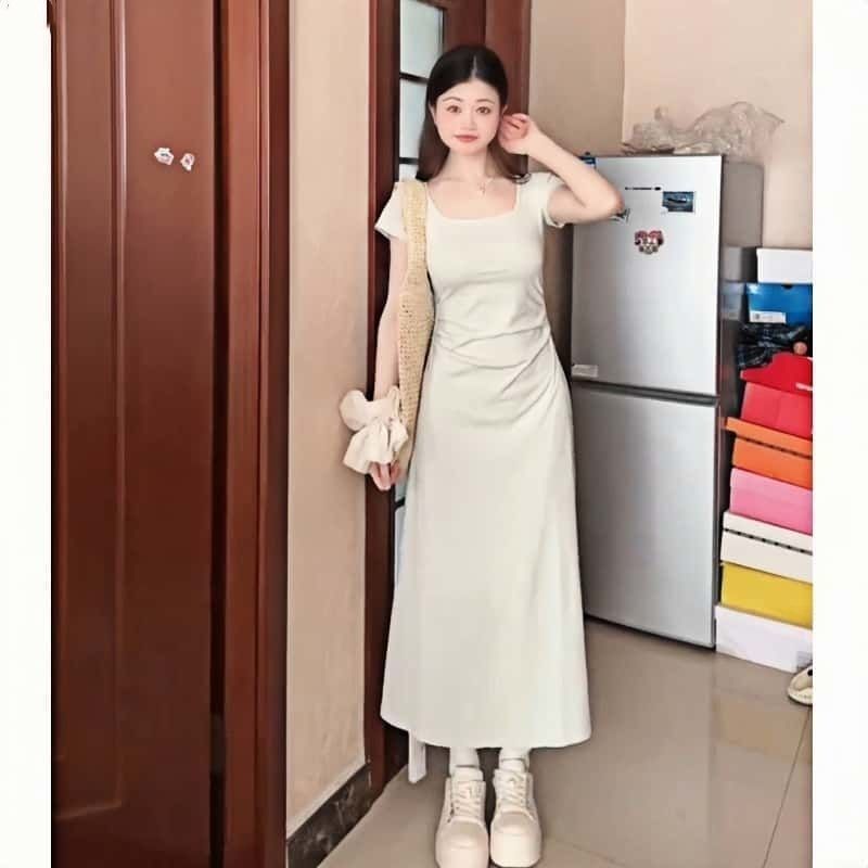 大码微胖mm法式气质方领短袖连衣裙女夏季新款显瘦遮肉高级感长裙