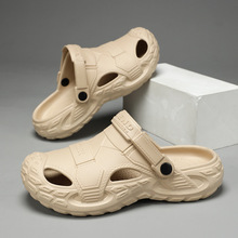 跨境洞洞鞋男士户外穿夏季爆款运动潮流凉拖踩屎感防滑耐磨沙滩鞋