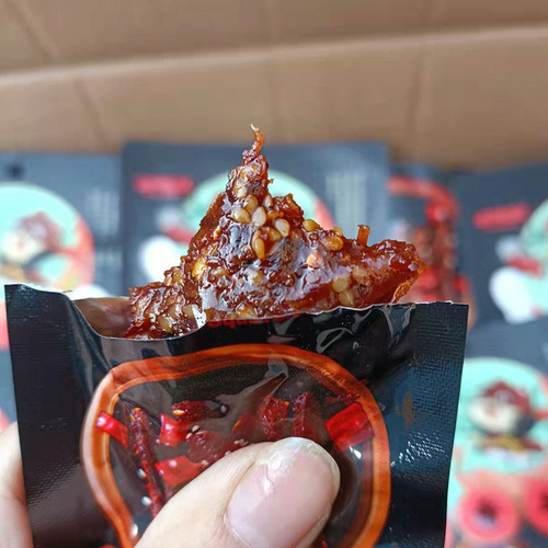 Three Squirrels_ Sichuan Aromatic Beef Jerky 100g, Spicy and Hot Flavor, Beef Snacks for Leisure and Office Snacking