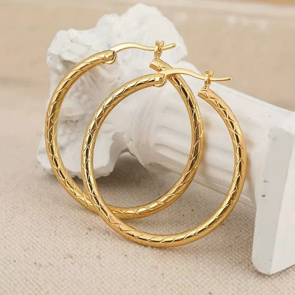 Cao Shi Japanese and Korean Hot Girl Fine Threaded Exaggerated Large Hoop Earrings for Women, Internet Celebrity Ins Sweet Cool Style Plain Hoop Women's Earrings