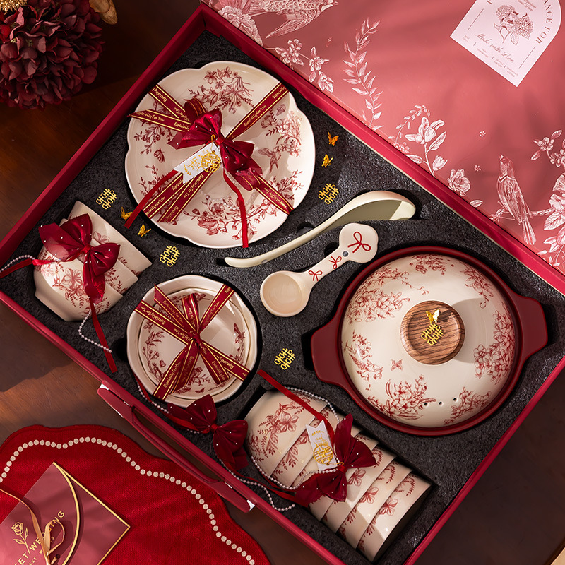Chinese-Style Trendy Wedding and New Year Gift Bowl and Plate Set for Home Use, New High-Value Bowls and Plates Tableware for Newlyweds