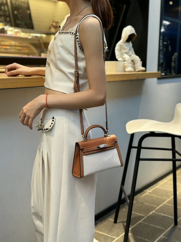 小众设计帆布撞色凯莉包女2025新款潮大容量百搭斜挎手提包|undefined
