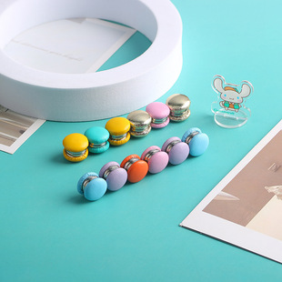 Cross-border factory direct warm color skin-friendly seamless headscarf decorative fixed buckle clothing Joker strong magnetic silk towel buckle