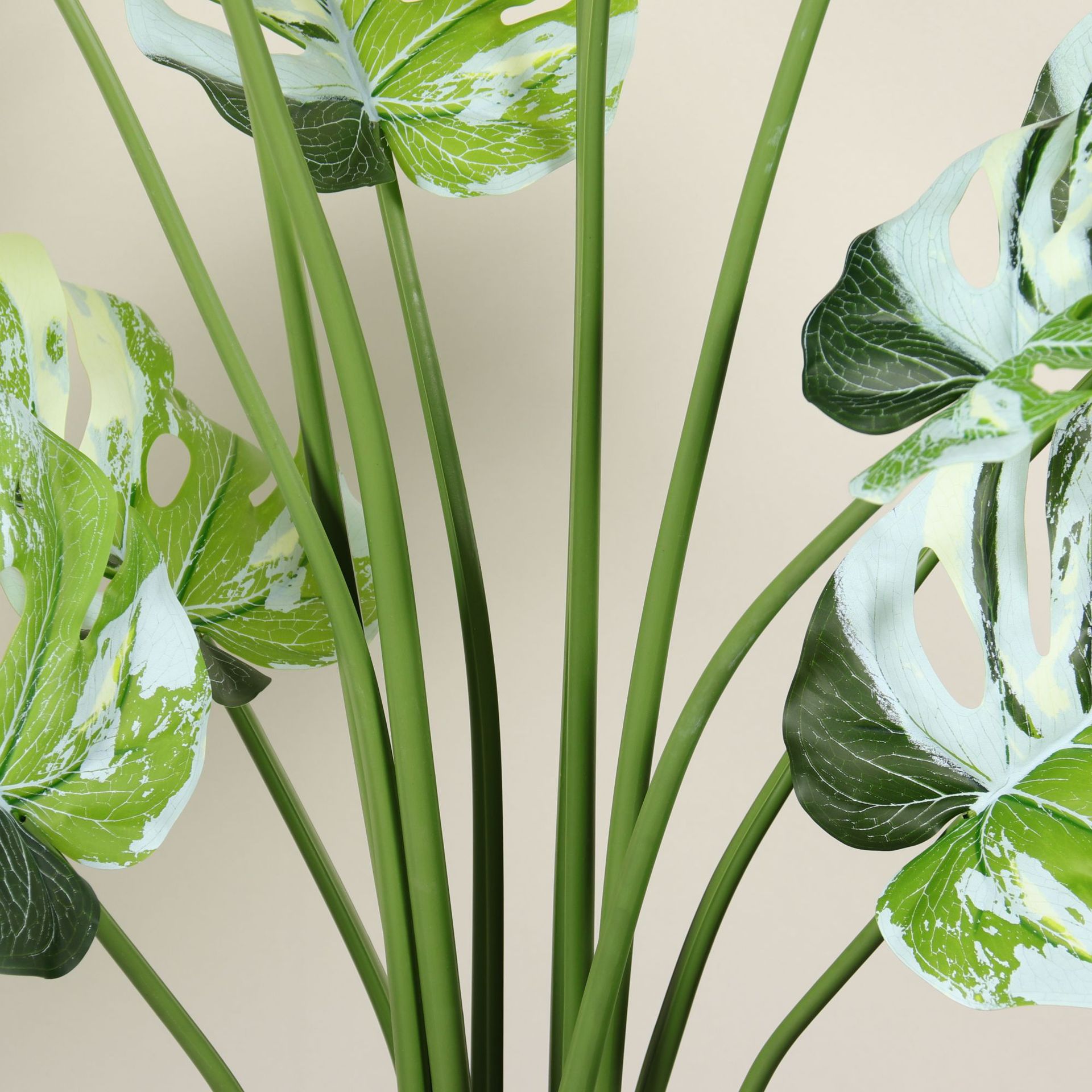 Simulación de plantas verdes, bordes blancos, monstera, decoración de hojas, plantas en macetas, sala de estar, oficina, decoración de paisaje de piso a techo, plantas biónicas