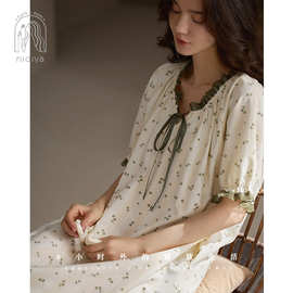 妮狄娅睡衣女夏季短袖睡裙凉感柔软棉田园清新幸运草中长裙家居服