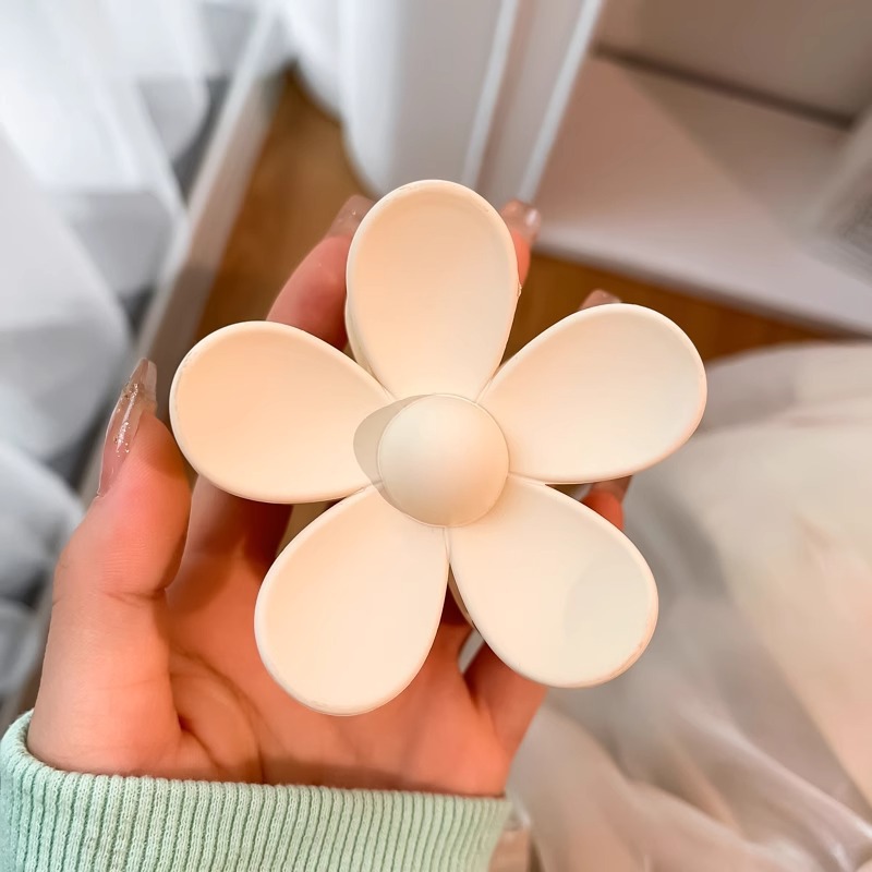 Clip de agarre grande de alta calidad para mujer 2025 primavera nuevo temperamento horquilla de pelo en la parte posterior de la cabeza clip de tiburón horquilla tocado