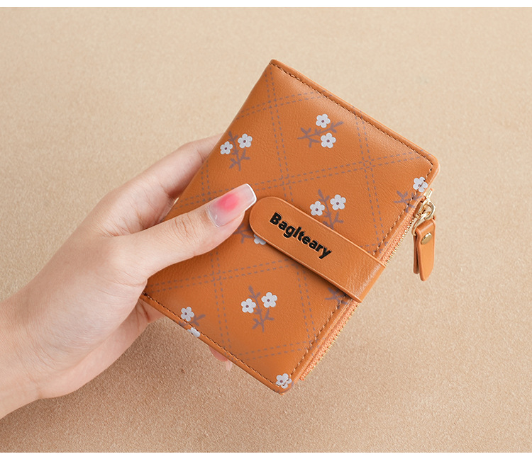 Women's Flower Pu Leather Flip Cover Wallets display picture 1