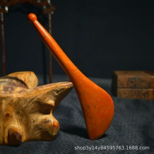 ����Ȼ���F�t��ʯ�ܽ���cѨ�P�沿Ę��ͨ���۲�����彛�j����Ʒ