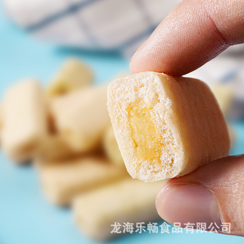 台湾米饼海苔味咸蛋黄味米饼糕点信批发零食礼包一整箱香酥