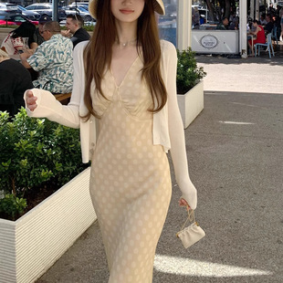 �F؛�D�RƝ���Ճ��������M V�Iб�ò������黨ȹ��ʽ���|�B��ȹ