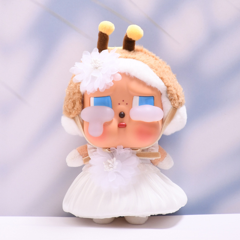 ただの子供服】泣く子供の涙の工場はゴムの顔の人形をごまかします。