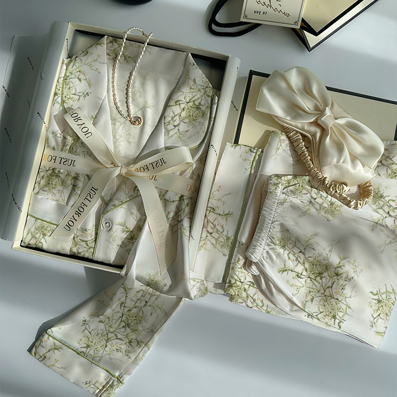 High-End Fashion Ins Style Floral Series Spring and Autum Ice Silk Pajamas Home Wear Long-Sleeved Pants Suit Wholesale High-End Fashion Ins Style Floral Series Spring and Autum Ice Silk Pajamas Home Wear Long-Sleeved Pants Suit Wholesale