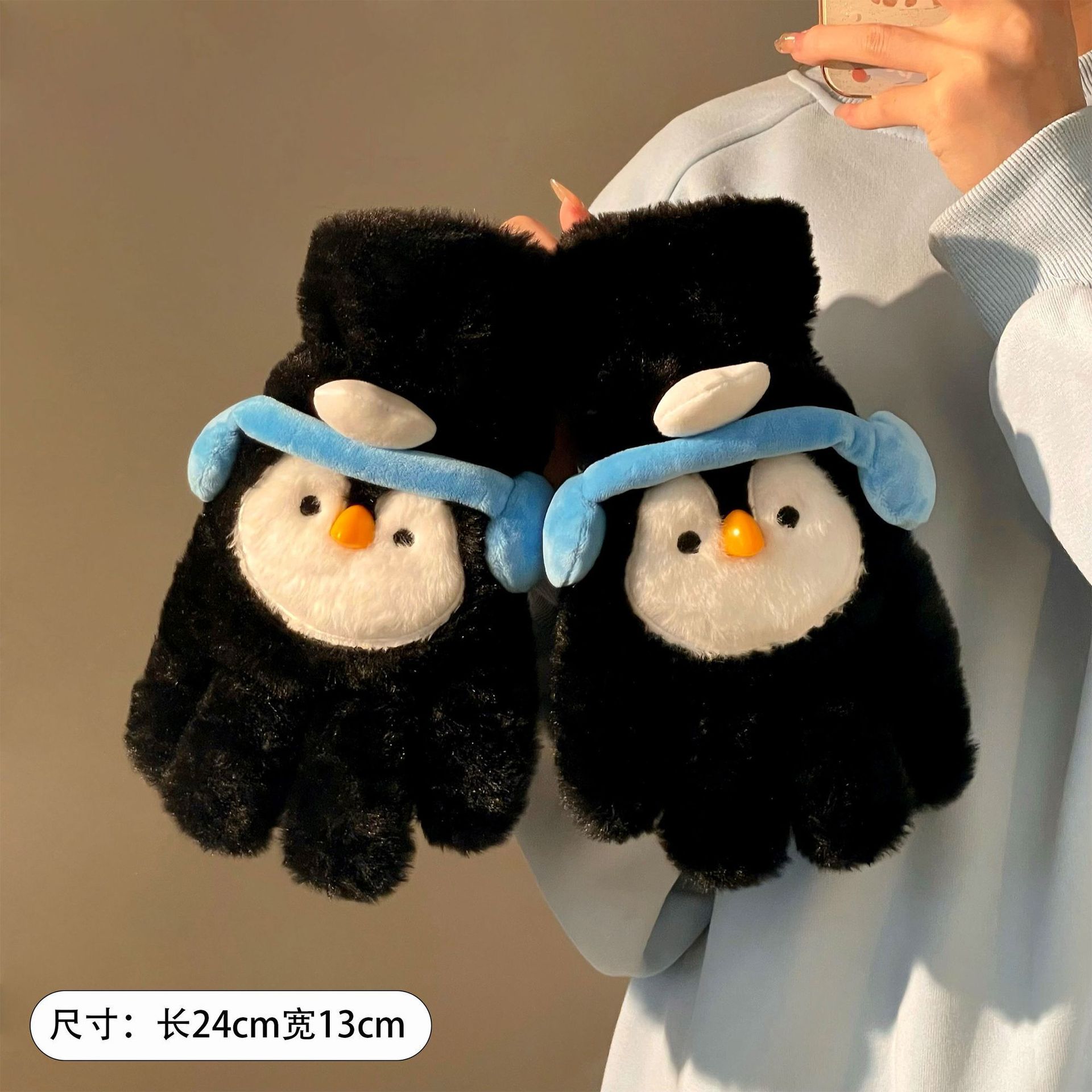 Auriculares negros pingüino guantes de cinco dedos