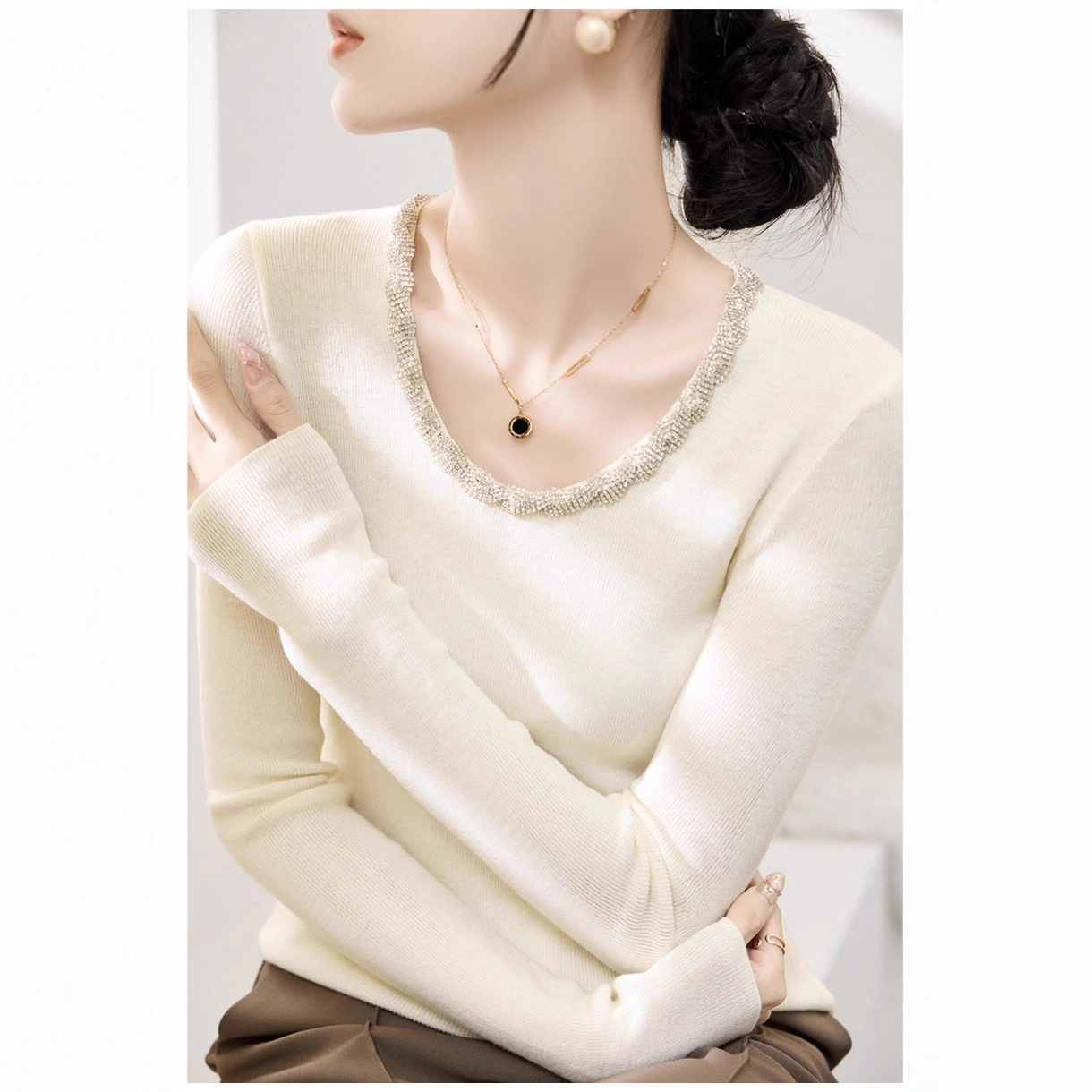 Women's 2025 Autumn Heavy Embellished Diamond Chain Wool Base Collar Long Sleeve Slim Knit Sweater from Gejia Mall