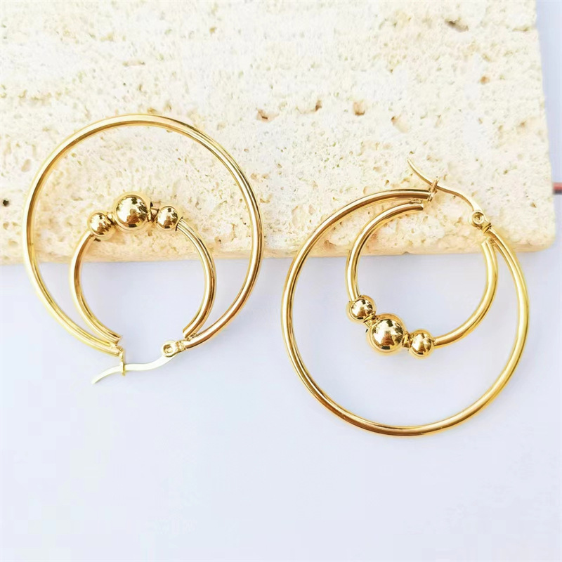 1 Pair Retro Lady Solid Color Plating Stainless Steel Hoop Earrings display picture 3