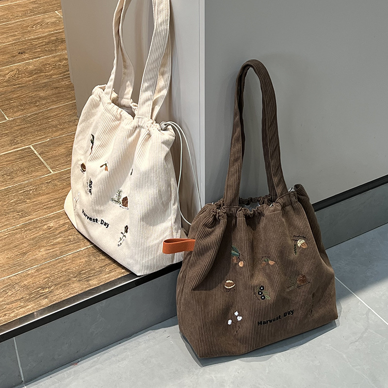 新款大容量单肩斜挎帆布包简约文艺风灯芯绒包时尚手提包