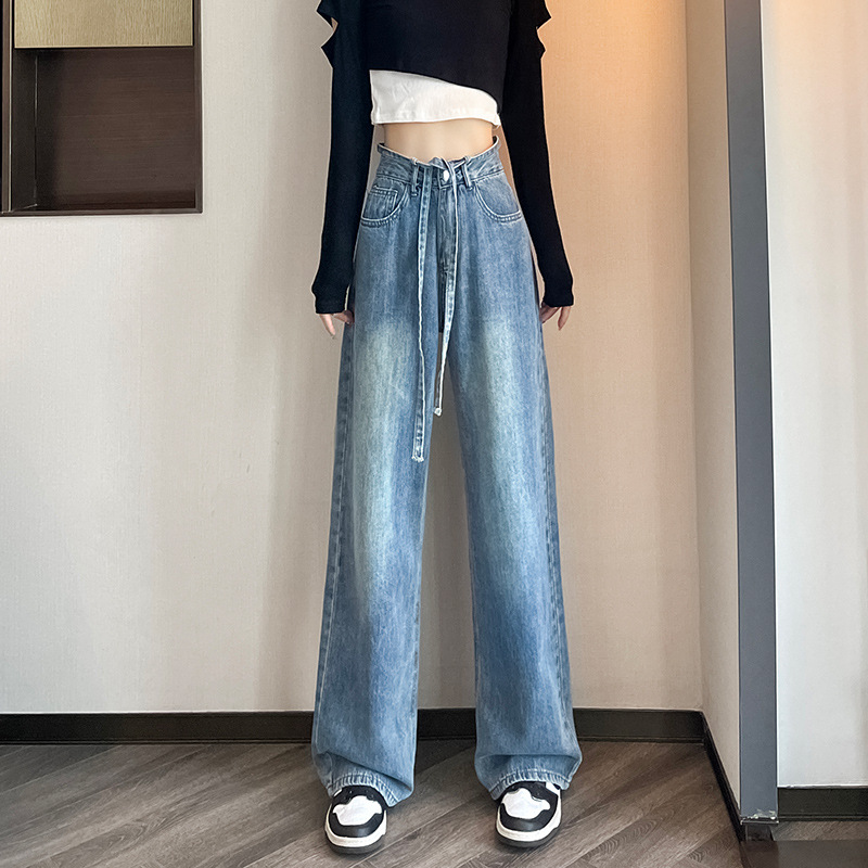 Retro design jeans
