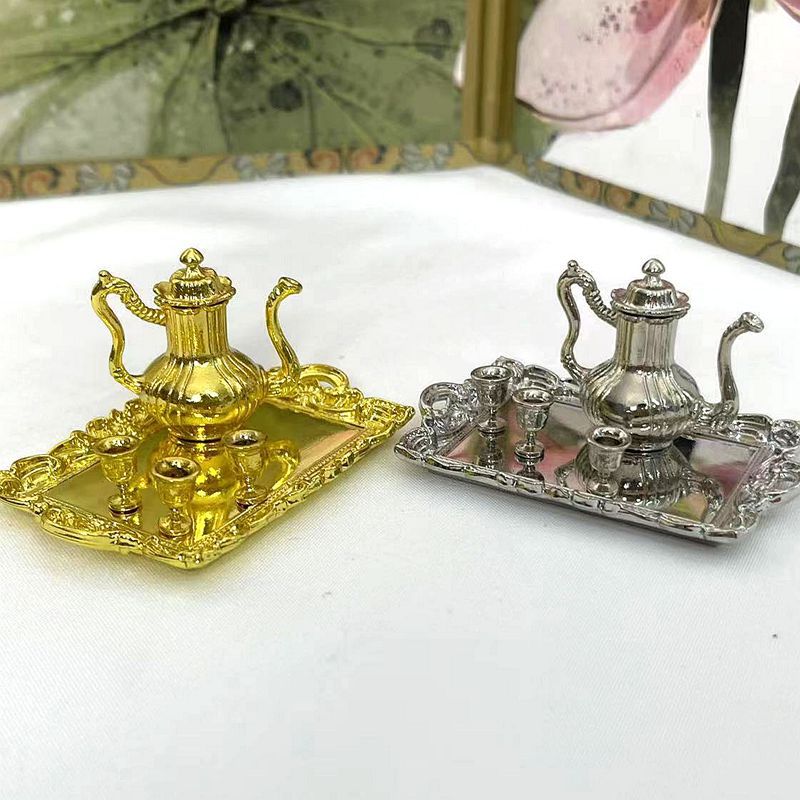 새로운 소형 인형 집 액세서리 시뮬레이션 미니 빈티지 차 세트 장식 놀이 집 장난감 합금 플레이트