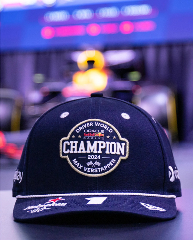外国貿易 F1 チーム新しいレーシング帽子 Vesta Perez 同じスタイルのスポーツ多用途ファッショナブルな男性と女性のアヒルの帽子|undefined