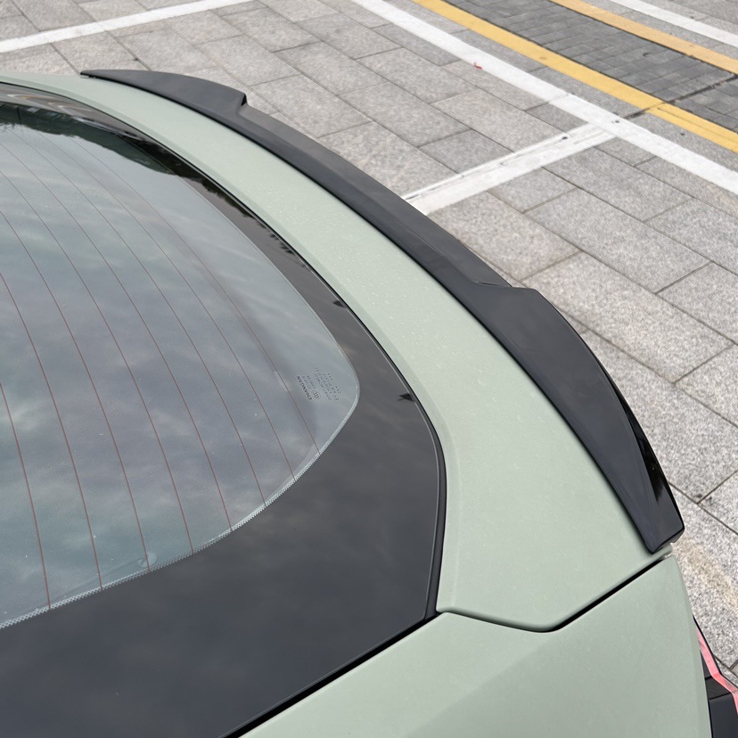 Suitable for Changan Univ Windproof Rear Wing Car Modification Fixed Wind Wing Spoiler Wing No-Drill Accessories