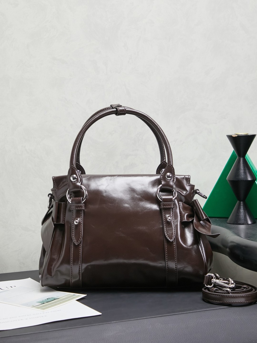 M-Style Oil Wax Leather Motorcycle Bag - New Retro Sweet & Cool Foldable Zipper Bow Handle Crossbody Commuter Bag - Thumbnail 8