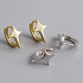 耳钉;耳扣;耳环