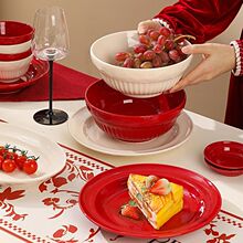 ��ʽ�����;����b�tɫ���ֵ���˱P���w�ͶY��ͥ�b�մ����M��