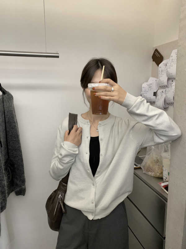 【MISS密思家】韩系百搭款柔软羊毛针织开衫(含4.3%绵羊毛)A0822|undefined