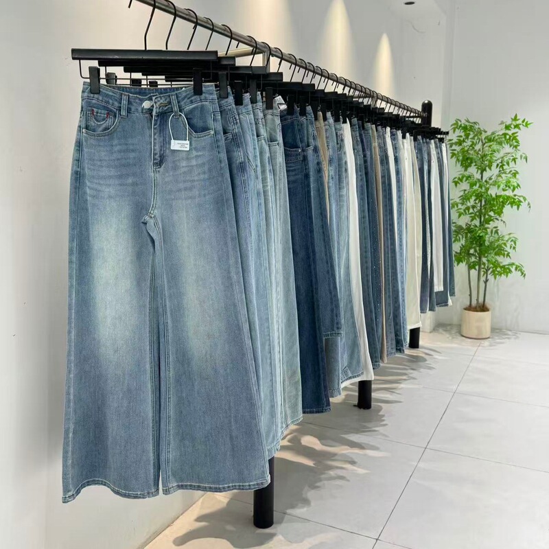 High-Waisted Wide-Leg Jeans for Women, New Style, Loose Straight Fit, Slimming, Versatile, Soft Denim, Wholesale Supply