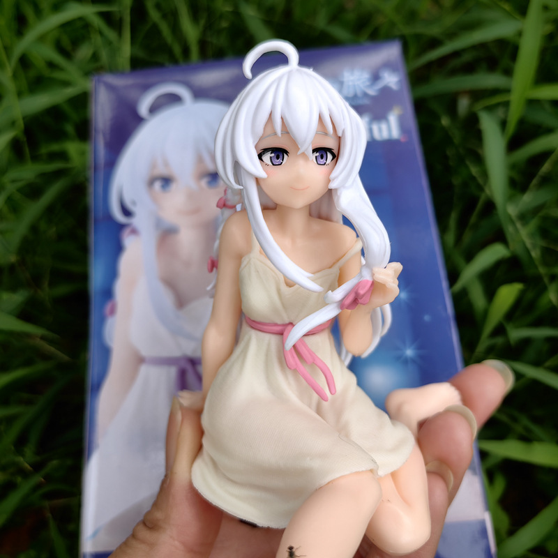 魔女の旅立ち 座り姿勢パジャマ イレーナ フィギュア シャーシ 車内装飾 アニメ シャーシ装飾品|undefined