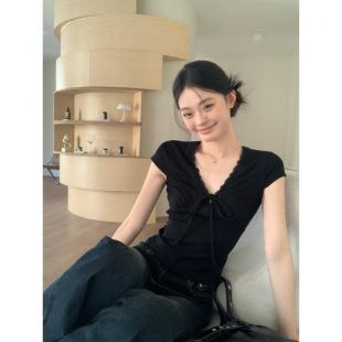 �F؛210�˾��޺�ɫV�I��������T��Ů�����ļ��̿������nϵƯ��С