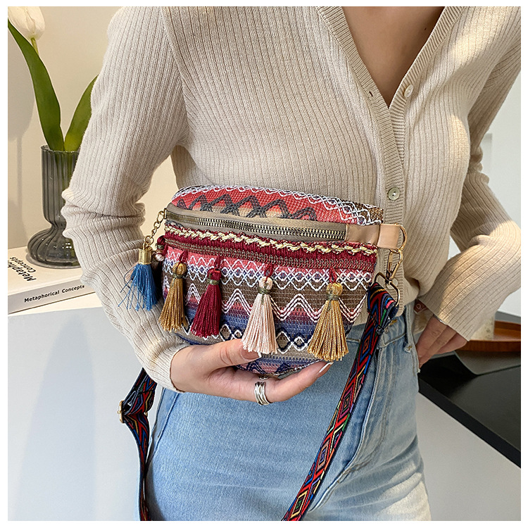 Venda quente pequeno peito perfumado tecido estilo étnico cor contrastante borla nova fita cintura bolsa crossbody tendência_voghion.com