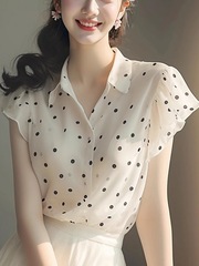 ファッションの独特な優雅なポイントの襟の半袖のシャツの女性の夏はとてもきれいです。
