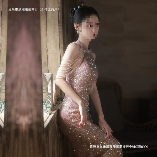 An Exquisite Late-Night Gown for Women - New Lightweight Luxury, Unconventional, Sparkling, Suitable for Hostesses - Wholesale and Retail