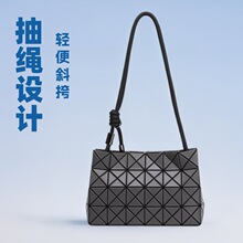 �ձ�ԭ�Sƴ�Ӷ������׺������֙C耳׻��y���μ�����б��Ů��