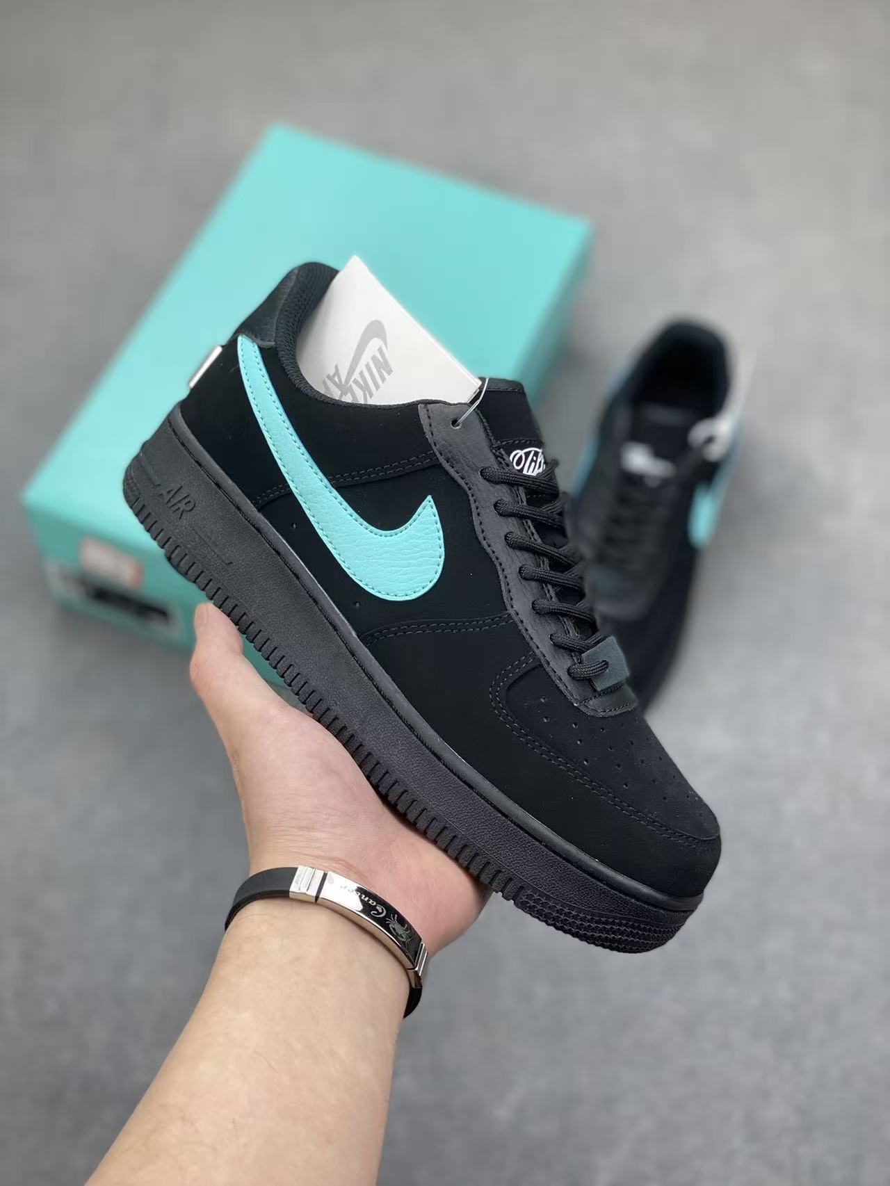 Zapatos de comercio exterior transfronterizo Putian AF1 Fuerza Aérea No. 1 blanco puro negro puro zapatos de patina baja para hombres y mujeres zapatos deportivos casuales
