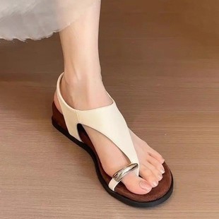 French Thick-Soled Metal Buckle Thong Toe Sandals for Women Summer 2025 New Style with Skirt Fairy Style Square Toe Roman Shoes