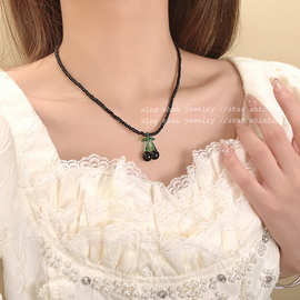 韩国INS博主fever同款樱桃吊坠手工串珠项链小众设计感锁骨链批发