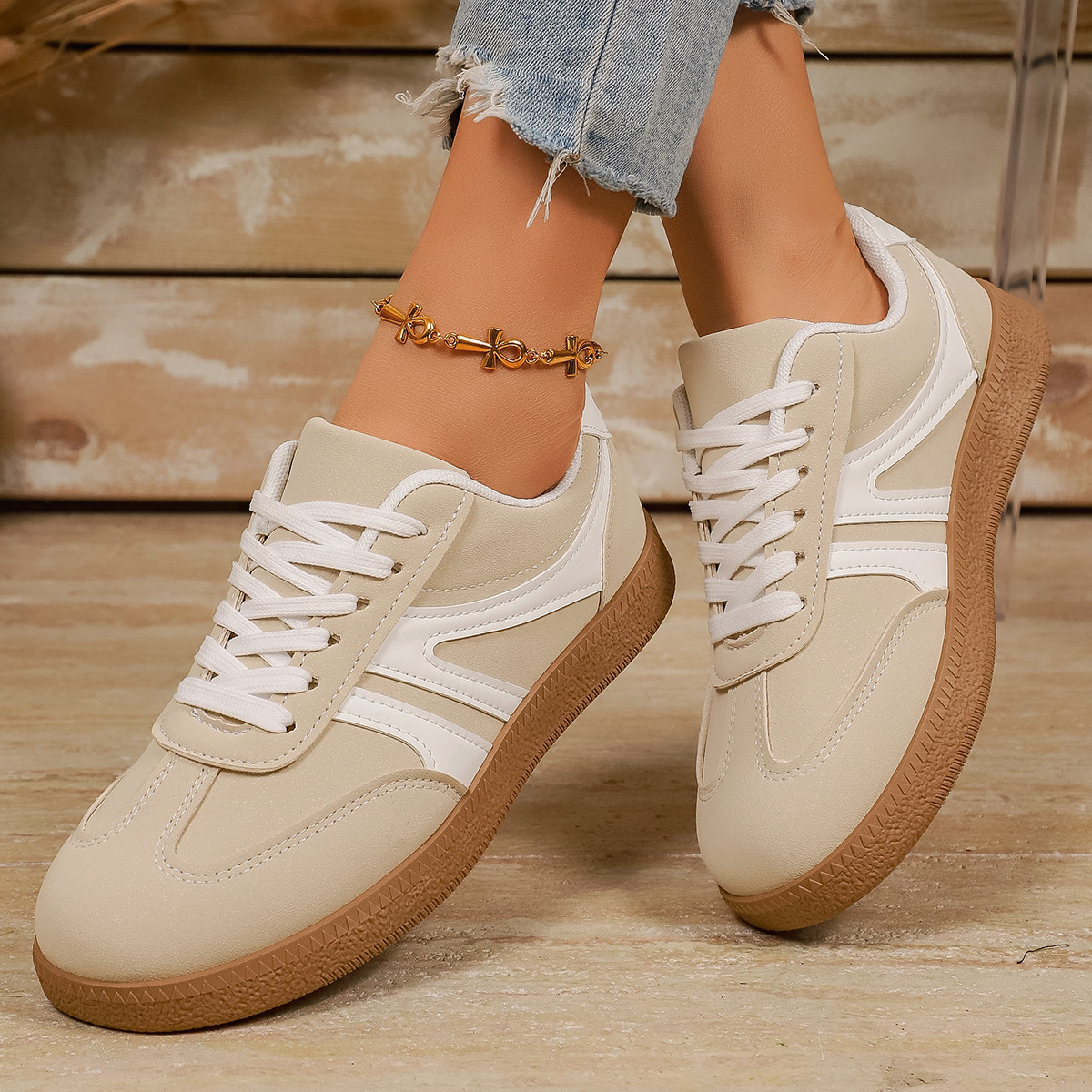 Cross-Border Large Size Moral Training Shoes for Women 2025 Summer New Retro Versatile Fashion Round Toe Sports Thick-Soled Sneakers Wholesale